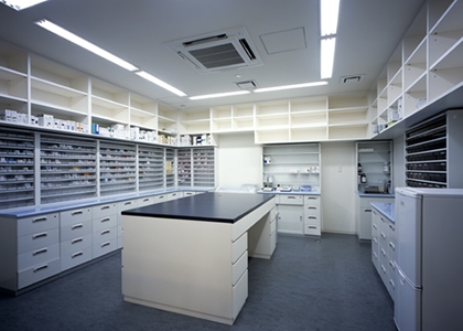 オール薬局 乃木店5