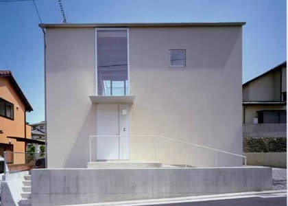 衣山の家
