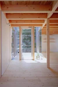 衣山の家3