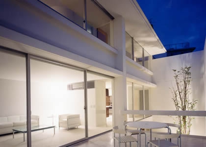 Y-HOUSE 1