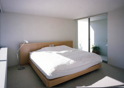 Y-HOUSE 10