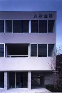 八木地所2