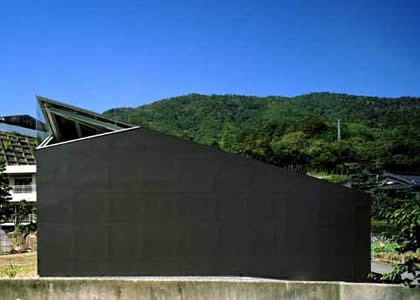 八木の農舎4